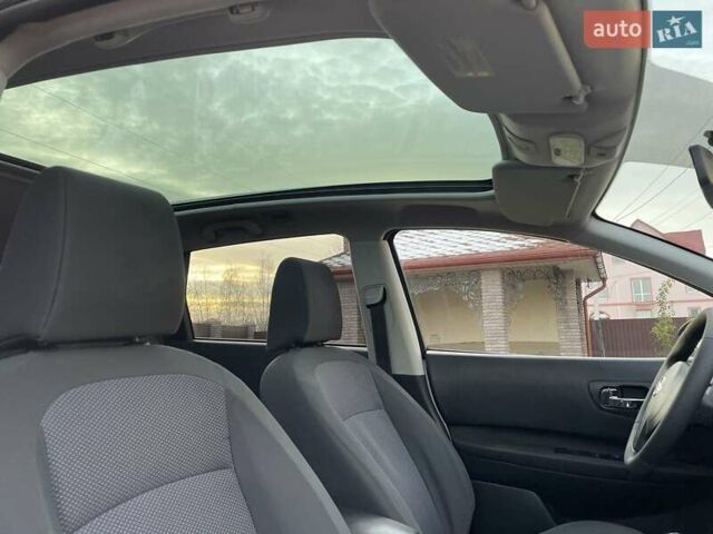 Белый Ниссан Кашкай 2, объемом двигателя 2 л и пробегом 252 тыс. км за 8950 $, фото 28 на Automoto.ua