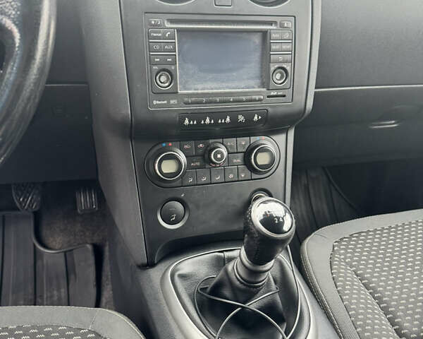 Белый Ниссан Кашкай 2, объемом двигателя 1.5 л и пробегом 181 тыс. км за 9100 $, фото 15 на Automoto.ua