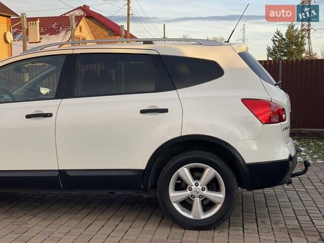 Белый Ниссан Кашкай 2, объемом двигателя 2 л и пробегом 252 тыс. км за 8950 $, фото 3 на Automoto.ua