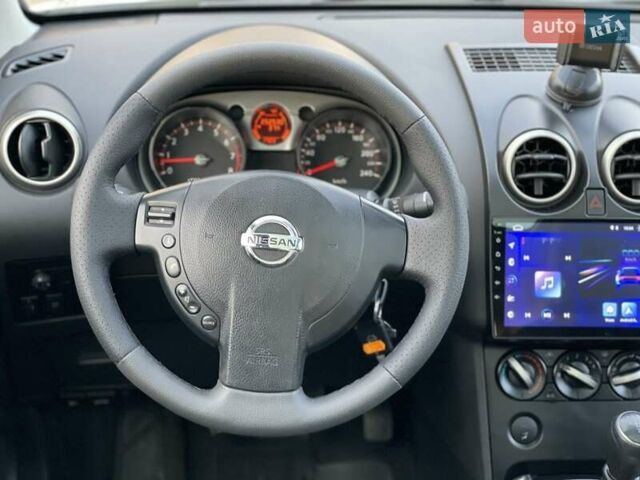 Белый Ниссан Кашкай 2, объемом двигателя 2 л и пробегом 252 тыс. км за 8950 $, фото 39 на Automoto.ua