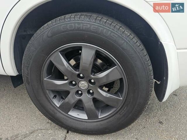 Білий Ніссан Кашкай 2, об'ємом двигуна 2 л та пробігом 187 тис. км за 10900 $, фото 24 на Automoto.ua