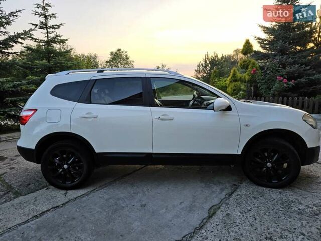 Белый Ниссан Кашкай 2, объемом двигателя 1.46 л и пробегом 266 тыс. км за 9800 $, фото 18 на Automoto.ua