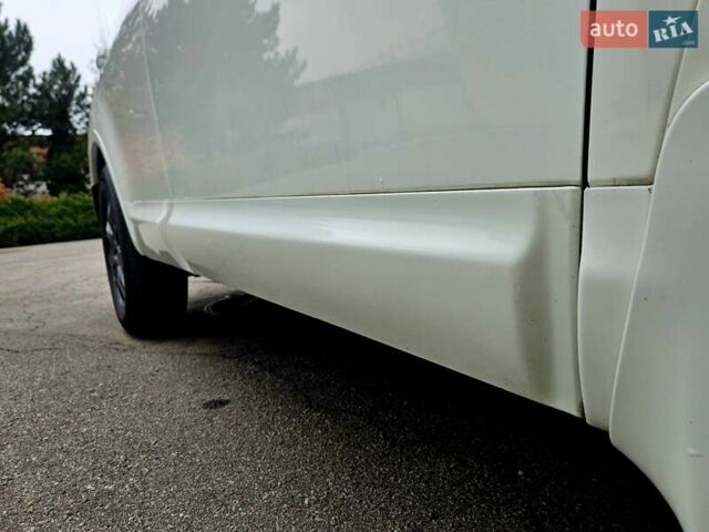 Білий Ніссан Кашкай 2, об'ємом двигуна 2 л та пробігом 187 тис. км за 10900 $, фото 36 на Automoto.ua