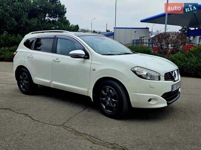 Білий Ніссан Кашкай 2, об'ємом двигуна 2 л та пробігом 187 тис. км за 10900 $, фото 7 на Automoto.ua