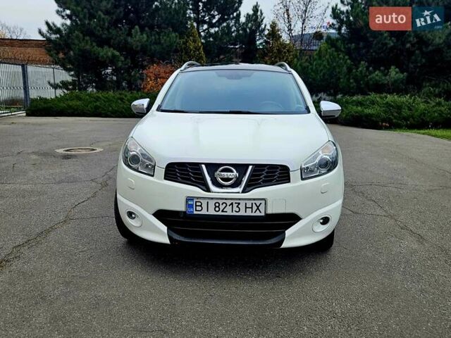 Білий Ніссан Кашкай 2, об'ємом двигуна 2 л та пробігом 187 тис. км за 10900 $, фото 4 на Automoto.ua