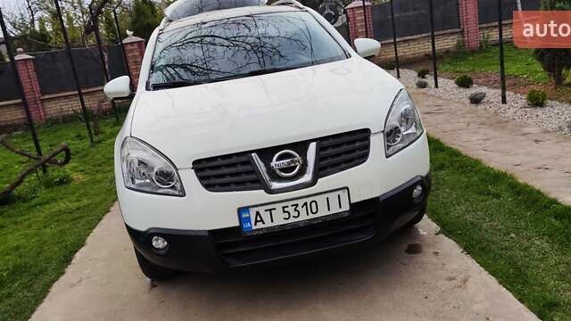 Білий Ніссан Кашкай 2, об'ємом двигуна 1.5 л та пробігом 251 тис. км за 9700 $, фото 33 на Automoto.ua