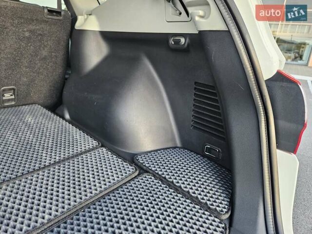 Білий Ніссан Кашкай 2, об'ємом двигуна 2 л та пробігом 187 тис. км за 10900 $, фото 103 на Automoto.ua