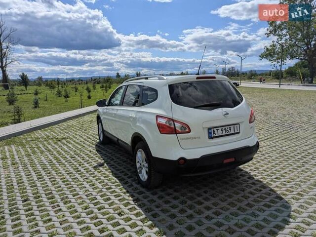 Белый Ниссан Кашкай 2, объемом двигателя 2 л и пробегом 243 тыс. км за 10950 $, фото 2 на Automoto.ua