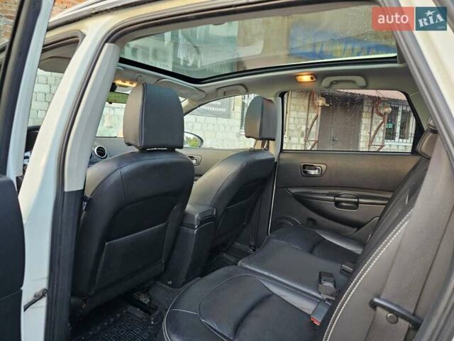 Белый Ниссан Кашкай 2, объемом двигателя 1.46 л и пробегом 266 тыс. км за 9800 $, фото 30 на Automoto.ua