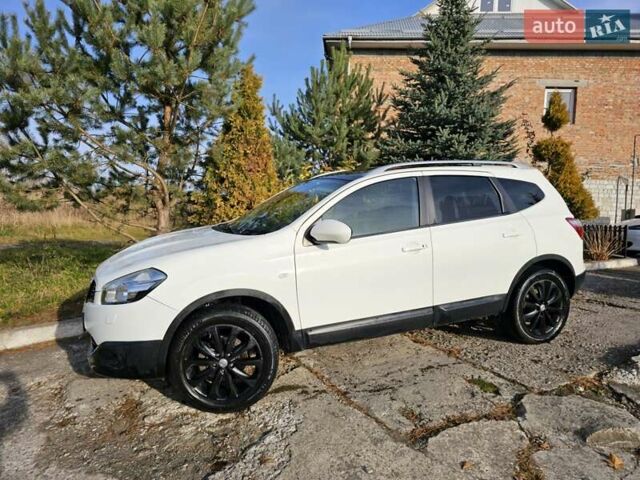 Белый Ниссан Кашкай 2, объемом двигателя 1.46 л и пробегом 269 тыс. км за 8999 $, фото 3 на Automoto.ua