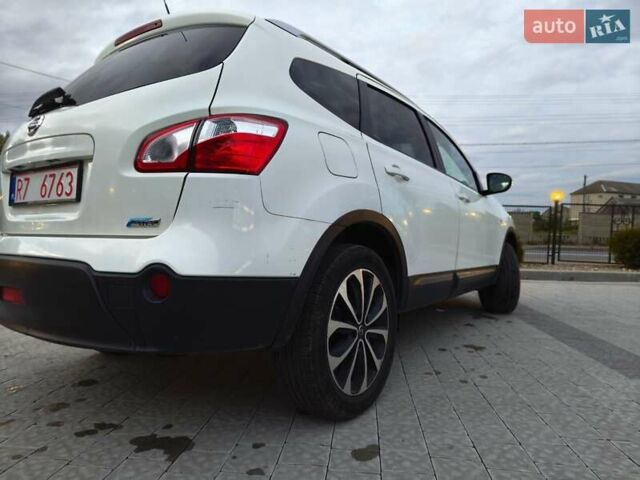 Белый Ниссан Кашкай 2, объемом двигателя 1.5 л и пробегом 298 тыс. км за 9800 $, фото 13 на Automoto.ua