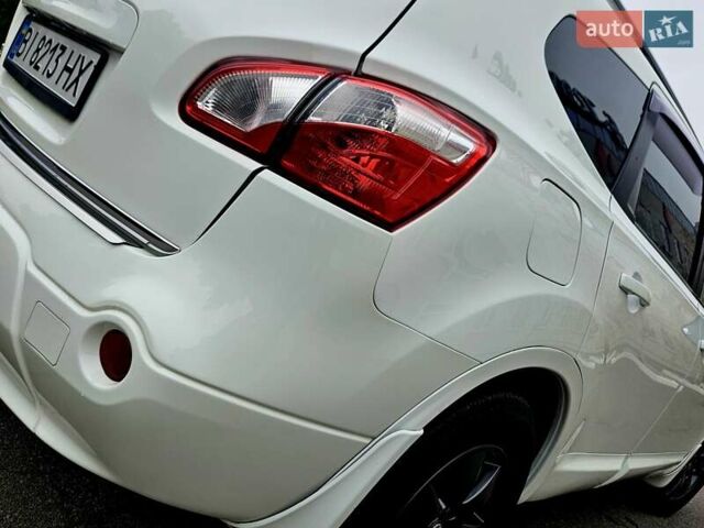 Білий Ніссан Кашкай 2, об'ємом двигуна 2 л та пробігом 187 тис. км за 10900 $, фото 38 на Automoto.ua