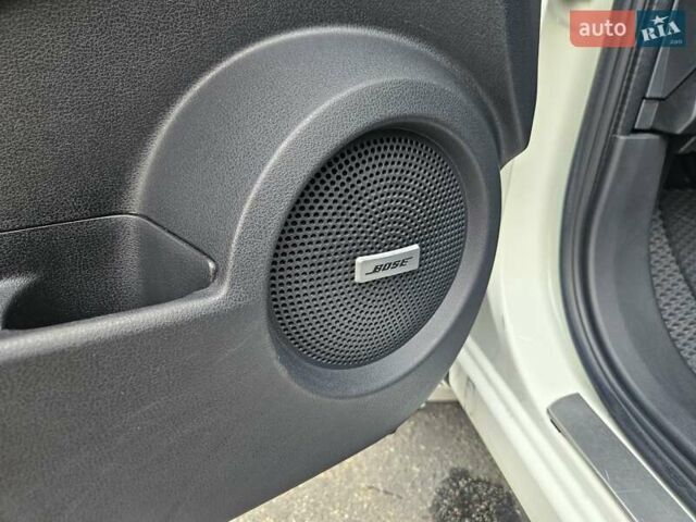 Білий Ніссан Кашкай 2, об'ємом двигуна 2 л та пробігом 187 тис. км за 10900 $, фото 77 на Automoto.ua