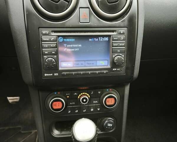 Белый Ниссан Кашкай 2, объемом двигателя 1.5 л и пробегом 298 тыс. км за 9800 $, фото 19 на Automoto.ua