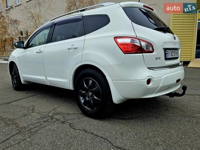 Білий Ніссан Кашкай 2, об'ємом двигуна 2 л та пробігом 187 тис. км за 10900 $, фото 21 на Automoto.ua