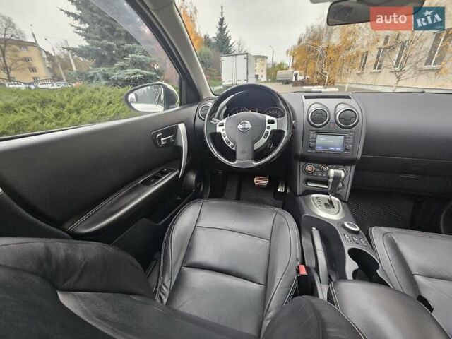 Білий Ніссан Кашкай 2, об'ємом двигуна 2 л та пробігом 187 тис. км за 10900 $, фото 64 на Automoto.ua