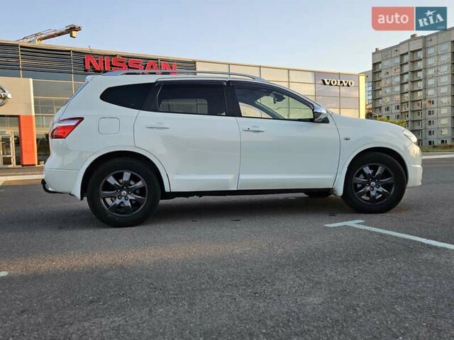 Белый Ниссан Кашкай 2, объемом двигателя 2 л и пробегом 187 тыс. км за 11300 $, фото 13 на Automoto.ua