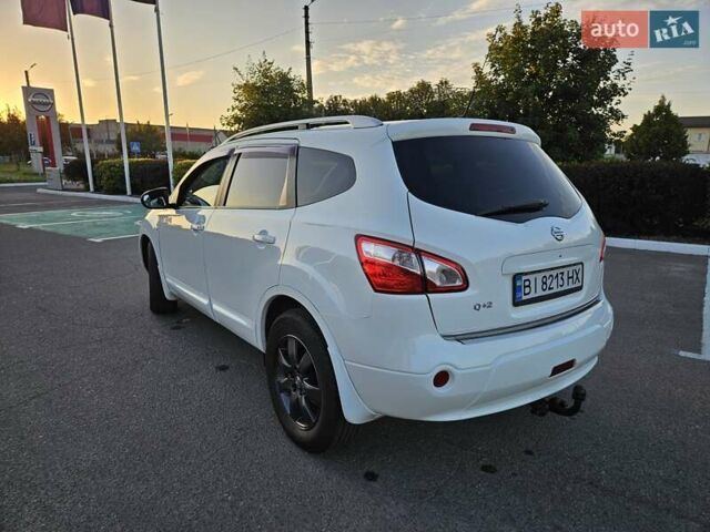Белый Ниссан Кашкай 2, объемом двигателя 2 л и пробегом 187 тыс. км за 11350 $, фото 3 на Automoto.ua