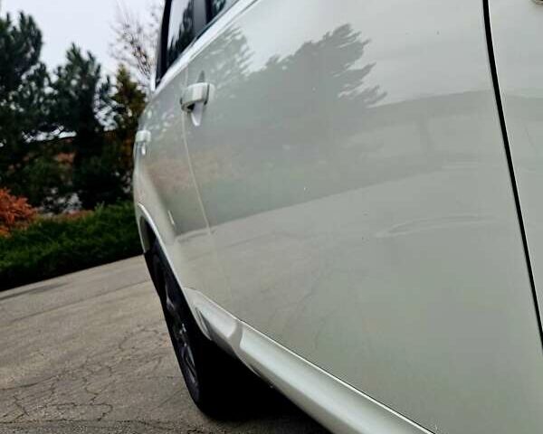 Білий Ніссан Кашкай 2, об'ємом двигуна 2 л та пробігом 187 тис. км за 10900 $, фото 35 на Automoto.ua