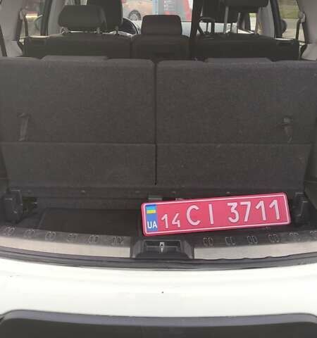 Белый Ниссан Кашкай 2, объемом двигателя 2 л и пробегом 268 тыс. км за 9600 $, фото 13 на Automoto.ua