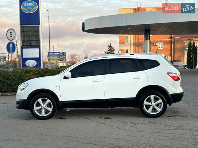Белый Ниссан Кашкай 2, объемом двигателя 1.46 л и пробегом 213 тыс. км за 10600 $, фото 3 на Automoto.ua