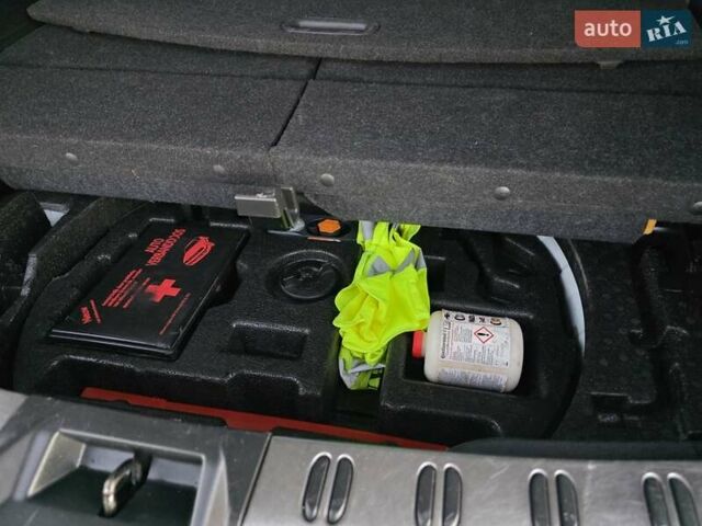 Белый Ниссан Кашкай 2, объемом двигателя 1.5 л и пробегом 227 тыс. км за 10400 $, фото 41 на Automoto.ua