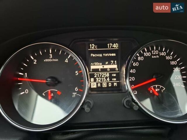 Ниссан Кашкай 2 2011 в Луцке на Automoto.ua Белый Ниссан Кашкай 2, объемом двигателя 2 л и пробегом 217 тыс. км за 13500 $, фото 19 на Automoto.ua