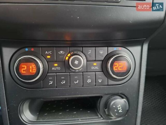 Ниссан Кашкай 2 2011 в Луцке на Automoto.ua Белый Ниссан Кашкай 2, объемом двигателя 2 л и пробегом 217 тыс. км за 13500 $, фото 20 на Automoto.ua