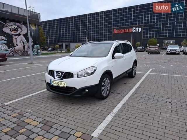 Белый Ниссан Кашкай 2, объемом двигателя 2 л и пробегом 217 тыс. км за 12900 $, фото 37 на Automoto.ua