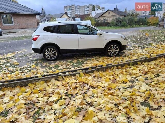Ниссан Кашкай 2 2011 в Луцке на Automoto.ua Белый Ниссан Кашкай 2, объемом двигателя 2 л и пробегом 217 тыс. км за 13500 $, фото 3 на Automoto.ua