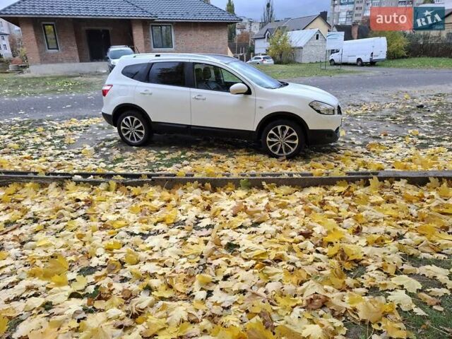 Ниссан Кашкай 2 2011 в Луцке на Automoto.ua Белый Ниссан Кашкай 2, объемом двигателя 2 л и пробегом 217 тыс. км за 13500 $, фото 6 на Automoto.ua