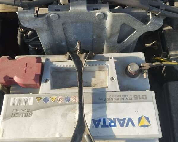 Білий Ніссан Кашкай 2, об'ємом двигуна 1.46 л та пробігом 202 тис. км за 12700 $, фото 30 на Automoto.ua