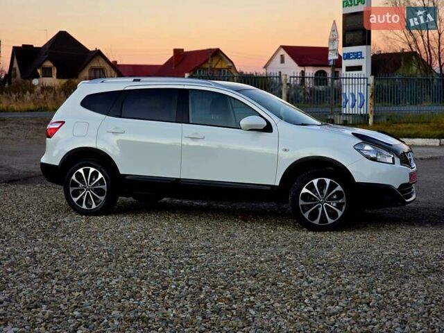 Белый Ниссан Кашкай 2, объемом двигателя 1.5 л и пробегом 227 тыс. км за 10400 $, фото 3 на Automoto.ua