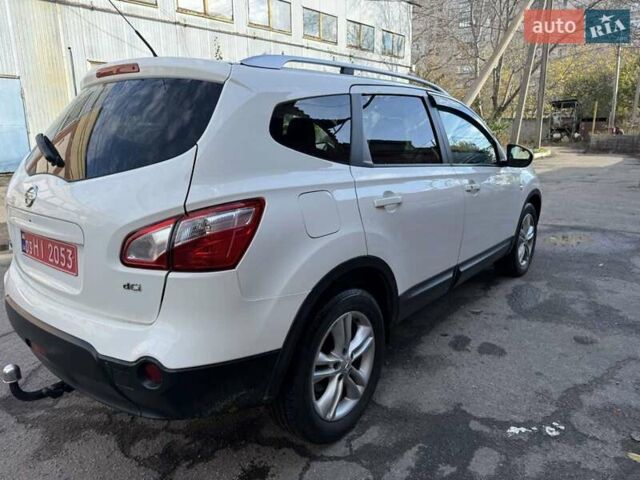 Ниссан Кашкай 2 2011 в Первомайск на Automoto.ua Белый Ниссан Кашкай 2, объемом двигателя 2 л и пробегом 216 тыс. км за 12500 $, фото 5 на Automoto.ua