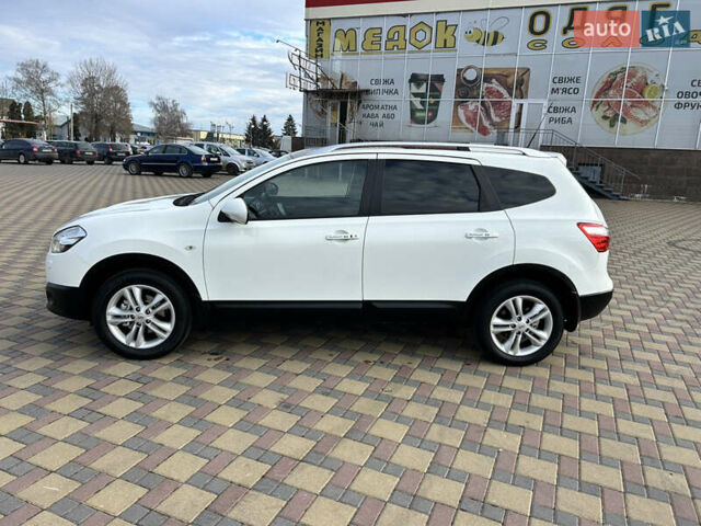 Білий Ніссан Кашкай 2, об'ємом двигуна 1.5 л та пробігом 240 тис. км за 10800 $, фото 1 на Automoto.ua