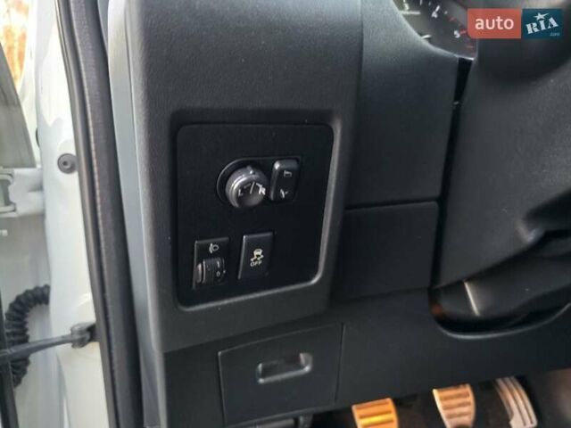 Белый Ниссан Кашкай 2, объемом двигателя 1.5 л и пробегом 227 тыс. км за 10400 $, фото 30 на Automoto.ua