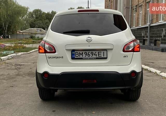 Білий Ніссан Кашкай 2, об'ємом двигуна 1.5 л та пробігом 211 тис. км за 12000 $, фото 7 на Automoto.ua