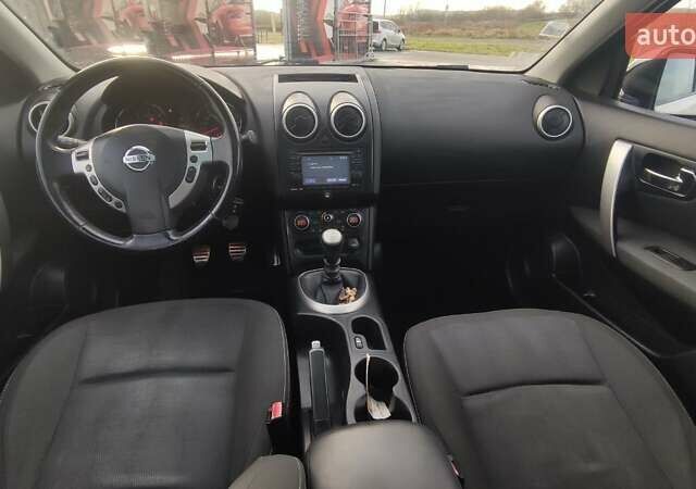 Белый Ниссан Кашкай 2, объемом двигателя 2 л и пробегом 268 тыс. км за 9950 $, фото 14 на Automoto.ua