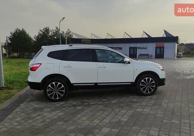 Белый Ниссан Кашкай 2, объемом двигателя 2 л и пробегом 268 тыс. км за 9600 $, фото 7 на Automoto.ua