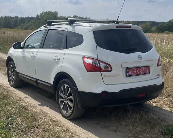 Білий Ніссан Кашкай 2, об'ємом двигуна 1.5 л та пробігом 238 тис. км за 10250 $, фото 3 на Automoto.ua