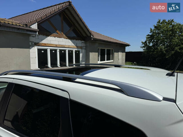 Білий Ніссан Кашкай 2, об'ємом двигуна 2 л та пробігом 220 тис. км за 14500 $, фото 31 на Automoto.ua