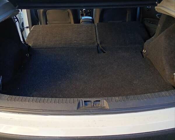 Белый Ниссан Кашкай 2, объемом двигателя 1.5 л и пробегом 143 тыс. км за 11200 $, фото 5 на Automoto.ua