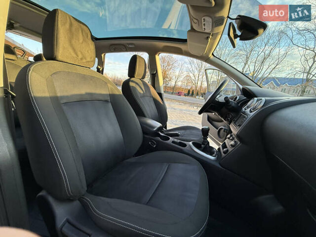 Белый Ниссан Кашкай 2, объемом двигателя 1.46 л и пробегом 204 тыс. км за 9650 $, фото 24 на Automoto.ua