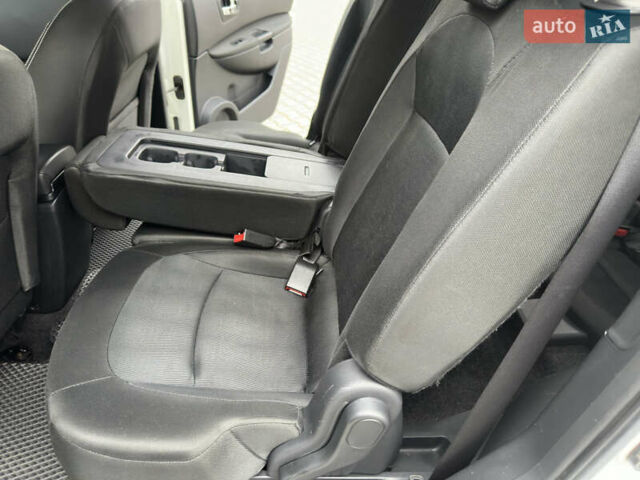 Белый Ниссан Кашкай 2, объемом двигателя 2 л и пробегом 139 тыс. км за 11200 $, фото 25 на Automoto.ua