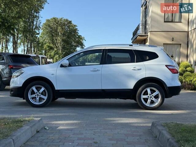 Білий Ніссан Кашкай 2, об'ємом двигуна 2 л та пробігом 215 тис. км за 12500 $, фото 10 на Automoto.ua
