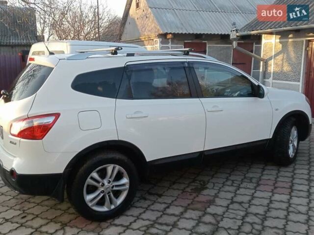 Білий Ніссан Кашкай 2, об'ємом двигуна 2 л та пробігом 190 тис. км за 13003 $, фото 7 на Automoto.ua