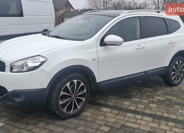 Білий Ніссан Кашкай 2, об'ємом двигуна 1.5 л та пробігом 271 тис. км за 10799 $, фото 10 на Automoto.ua