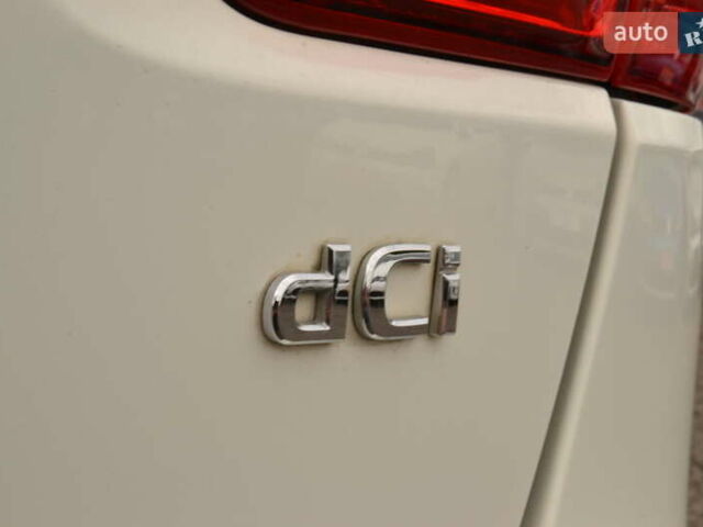 Ниссан Кашкай 2 2012 в Луцке на Automoto.ua Белый Ниссан Кашкай 2, объемом двигателя 1.6 л и пробегом 217 тыс. км за 11250 $, фото 17 на Automoto.ua