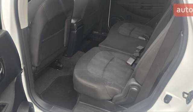 Білий Ніссан Кашкай 2, об'ємом двигуна 1.5 л та пробігом 271 тис. км за 10799 $, фото 12 на Automoto.ua