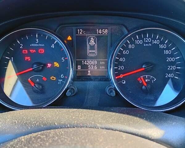 Белый Ниссан Кашкай 2, объемом двигателя 1.5 л и пробегом 143 тыс. км за 11200 $, фото 6 на Automoto.ua